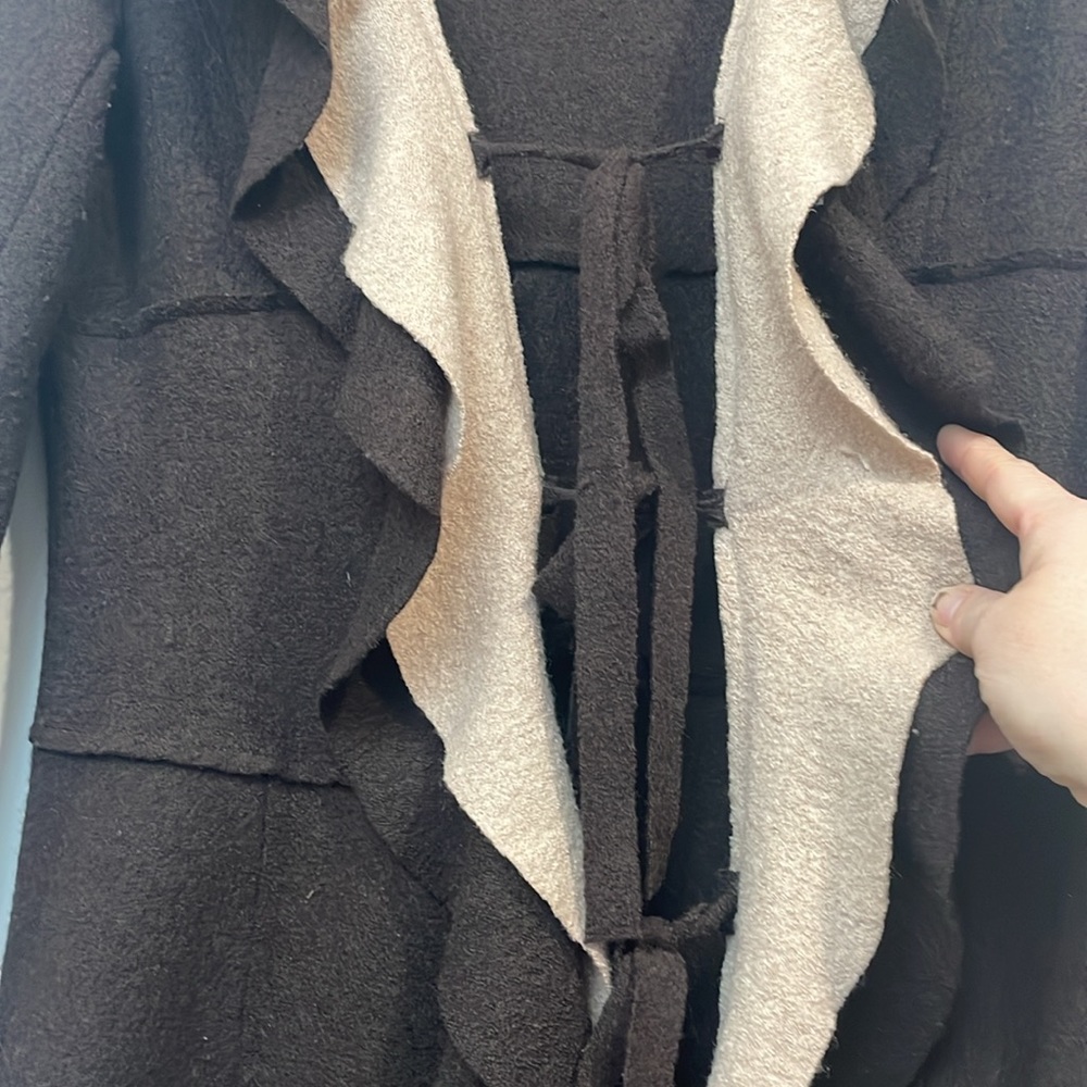 Unique Brown Ruffled Duster - Picture 7 of 9
